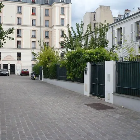 Studio Near Montparnasse Paris