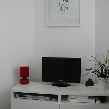 Studio Near Montparnasse